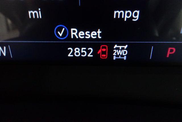 new 2025 Cadillac XT6 car, priced at $60,815