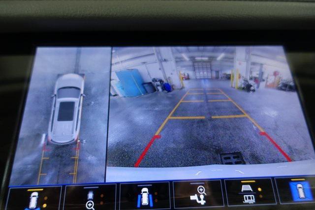 new 2025 Cadillac XT6 car, priced at $65,410