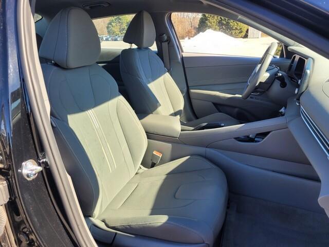used 2025 Hyundai Elantra car, priced at $22,985