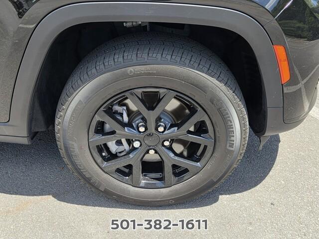 used 2024 Jeep Grand Cherokee L car, priced at $30,349