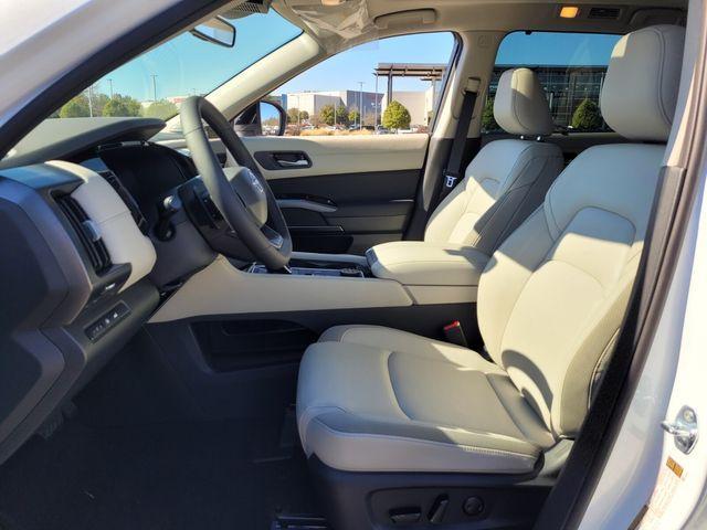 new 2026 Nissan Pathfinder car, priced at $44,188