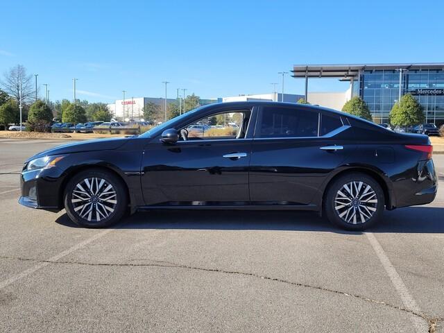 used 2023 Nissan Altima car, priced at $19,000