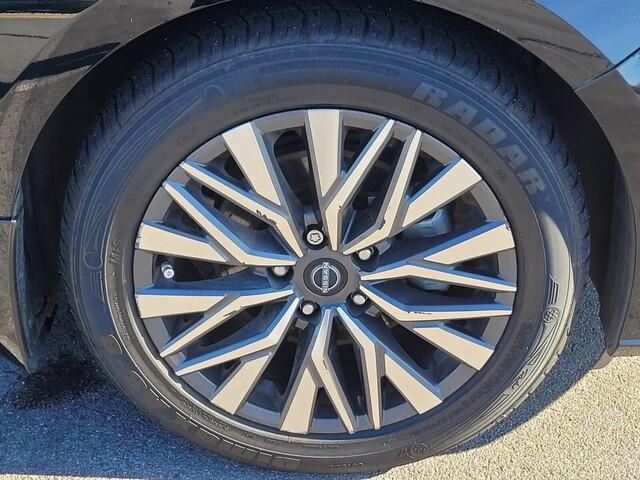used 2023 Nissan Altima car, priced at $19,000