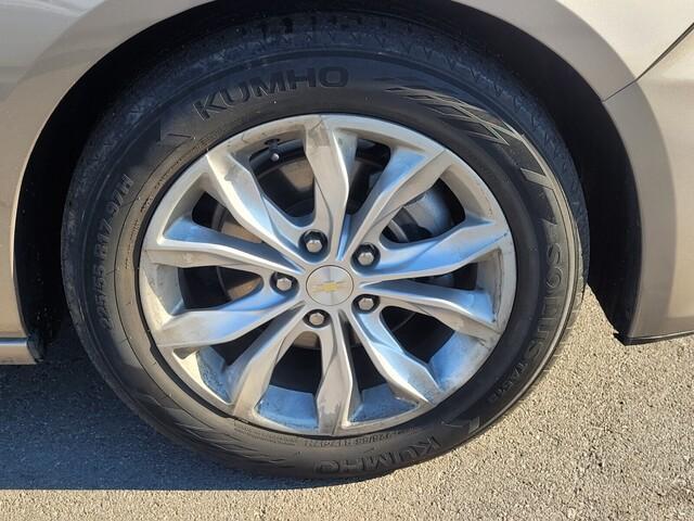 used 2022 Chevrolet Malibu car, priced at $17,421