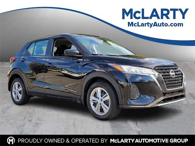 used 2025 Nissan Kicks Play car, priced at $17,645