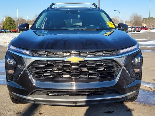 used 2024 Chevrolet Trax car, priced at $19,985