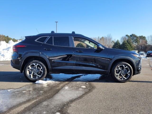 used 2024 Chevrolet Trax car, priced at $19,985