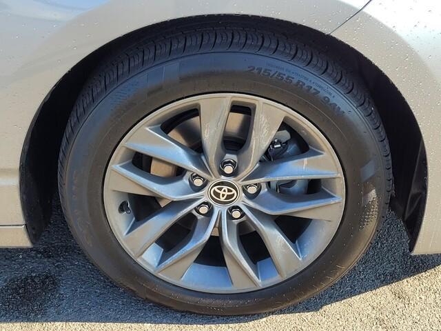 used 2022 Toyota Avalon car, priced at $24,985