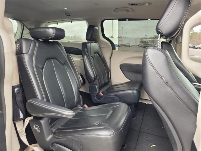 used 2022 Chrysler Pacifica car, priced at $19,795