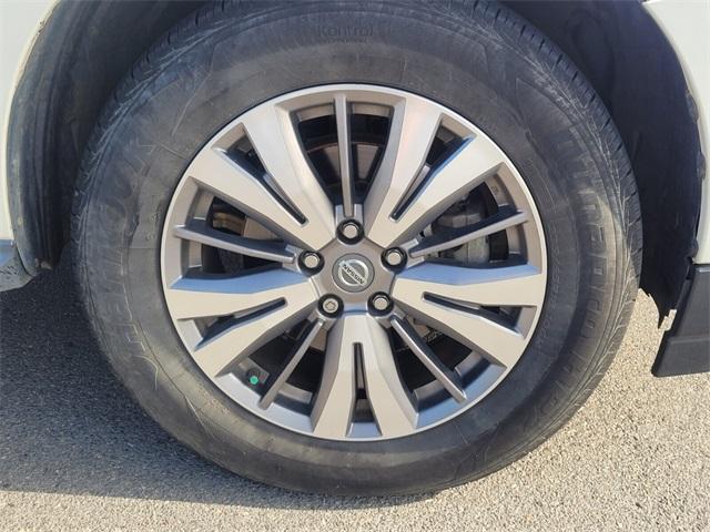 used 2019 Nissan Pathfinder car, priced at $13,000