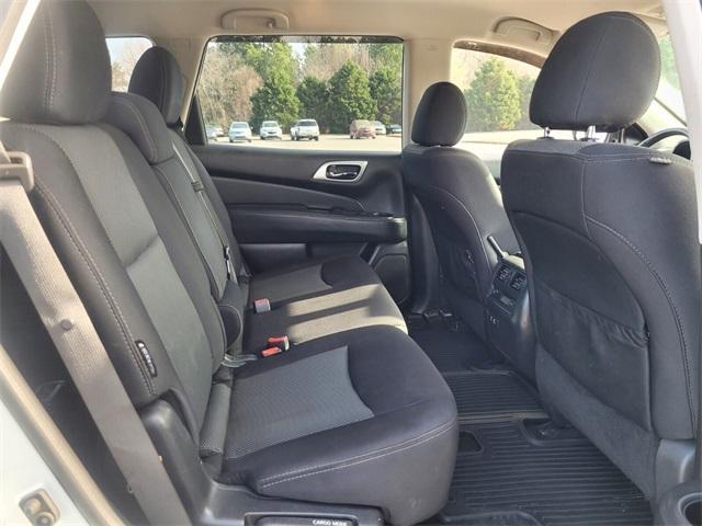 used 2019 Nissan Pathfinder car, priced at $13,000