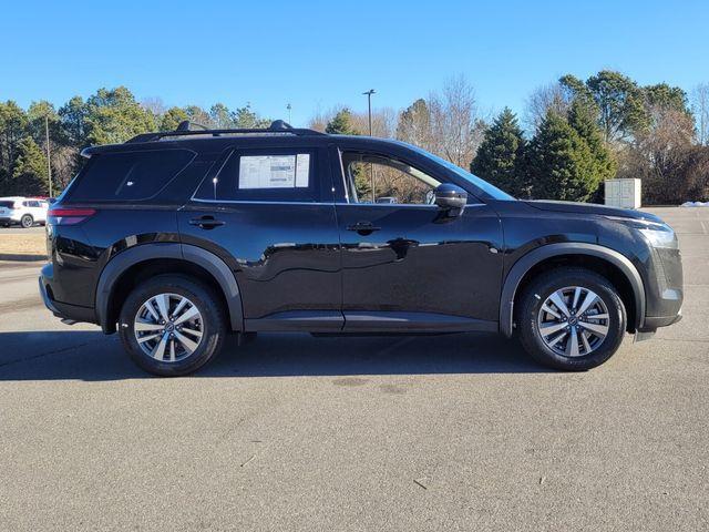 new 2026 Nissan Pathfinder car, priced at $40,512