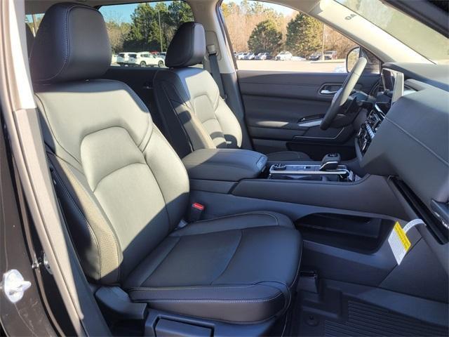 new 2026 Nissan Pathfinder car, priced at $41,312