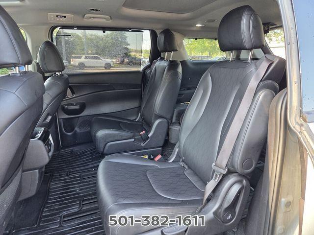 used 2025 Kia Carnival Hybrid car, priced at $40,859