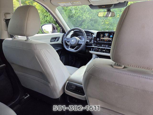 used 2024 Nissan Pathfinder car, priced at $27,299