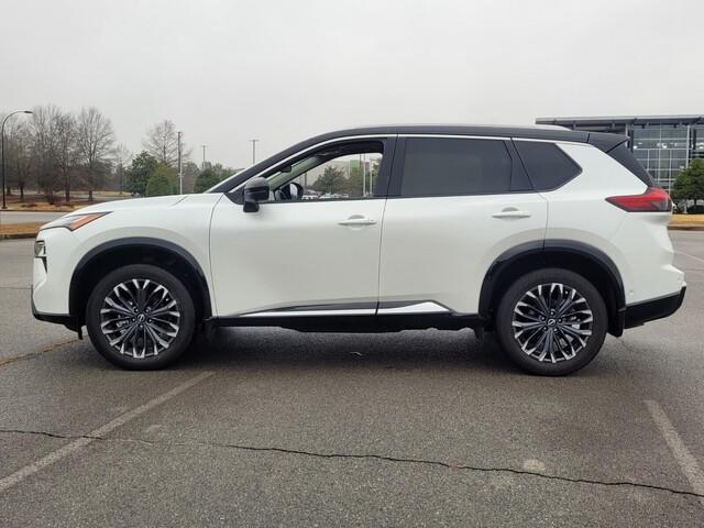 used 2024 Nissan Rogue car, priced at $27,985