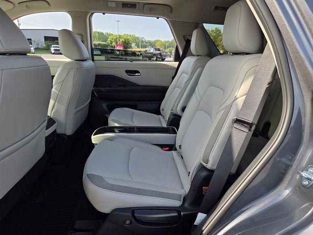 new 2026 Nissan Pathfinder car, priced at $42,324