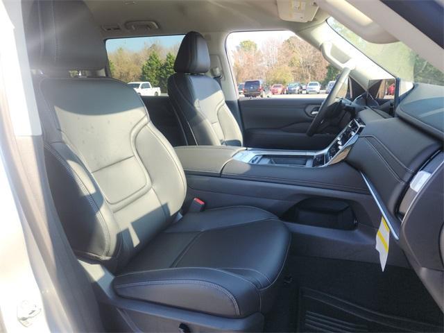 new 2026 Nissan Armada car, priced at $60,445