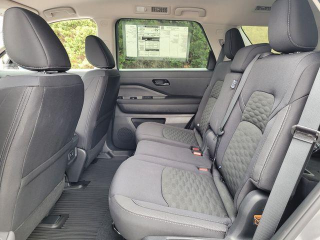 new 2026 Nissan Pathfinder car, priced at $38,136