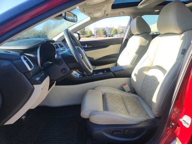 used 2022 Nissan Maxima car, priced at $21,900