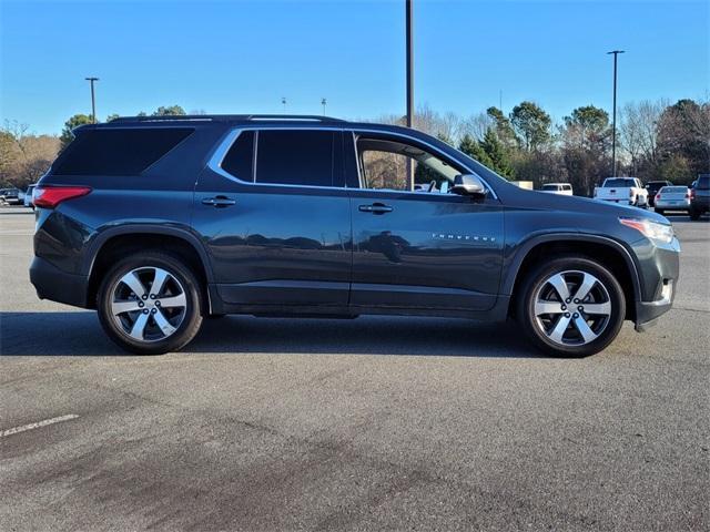 used 2020 Chevrolet Traverse car, priced at $15,558