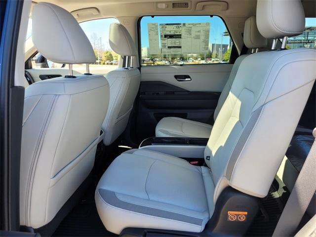 new 2026 Nissan Pathfinder car, priced at $44,583