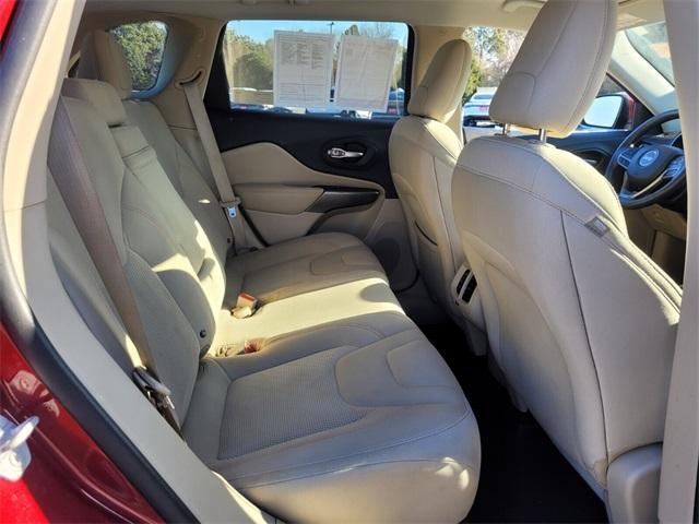 used 2019 Jeep Cherokee car, priced at $15,791