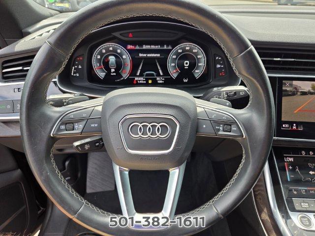 Audi Q8 view 26