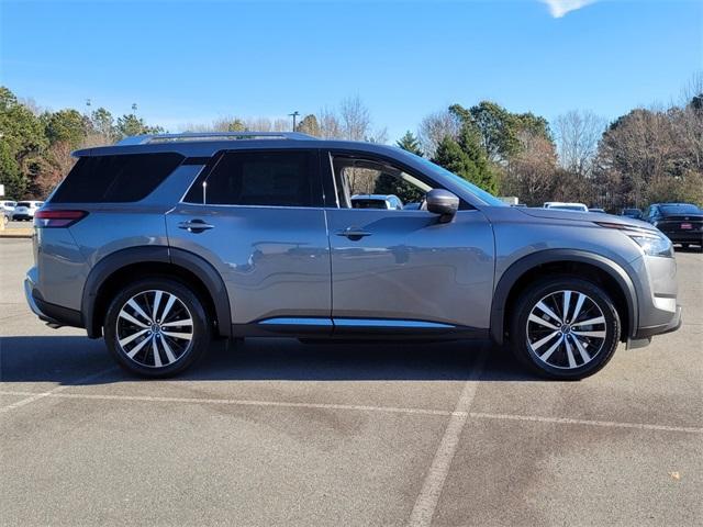 new 2025 Nissan Pathfinder car, priced at $46,762