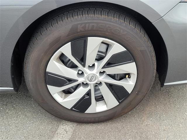 used 2025 Nissan Altima car, priced at $22,000