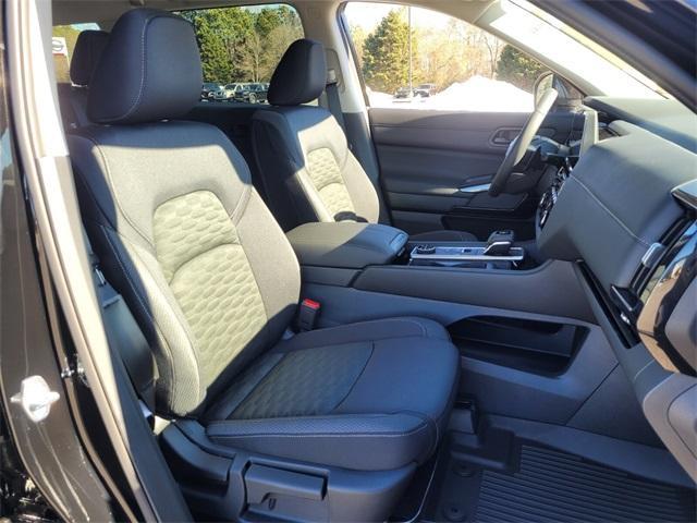 new 2026 Nissan Pathfinder car, priced at $38,855