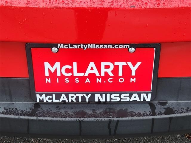 used 2015 Chevrolet Camaro car, priced at $9,000