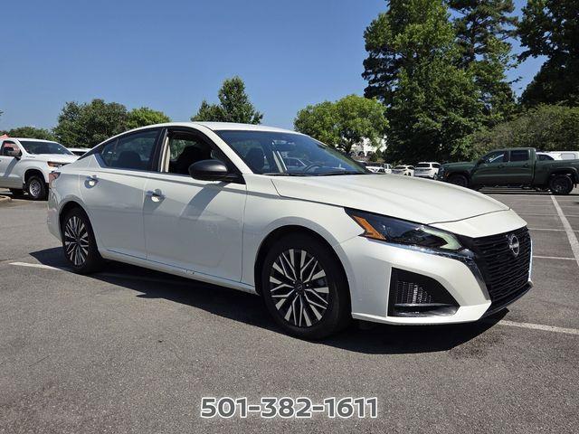used 2025 Nissan Altima car, priced at $23,124