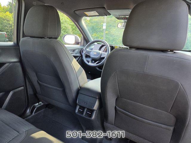 used 2025 Chevrolet Equinox car, priced at $27,089