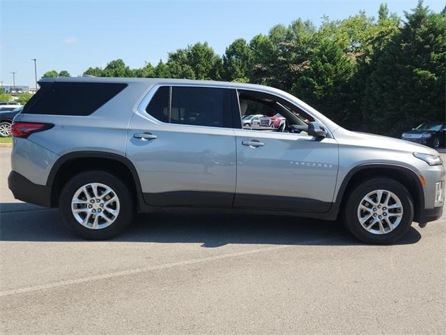 used 2023 Chevrolet Traverse car, priced at $19,800