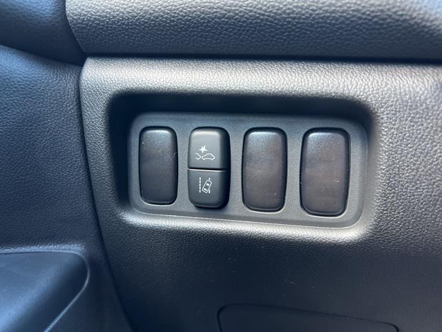 new 2025 Mitsubishi Outlander Sport car, priced at $28,990