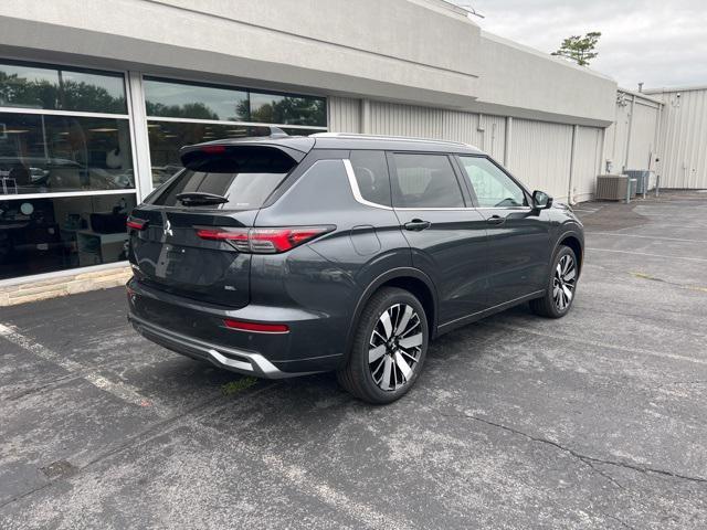 new 2025 Mitsubishi Outlander car, priced at $43,205