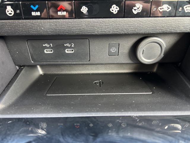 used 2025 Mitsubishi Outlander car, priced at $37,468