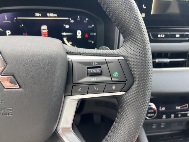 new 2025 Mitsubishi Outlander car, priced at $40,215