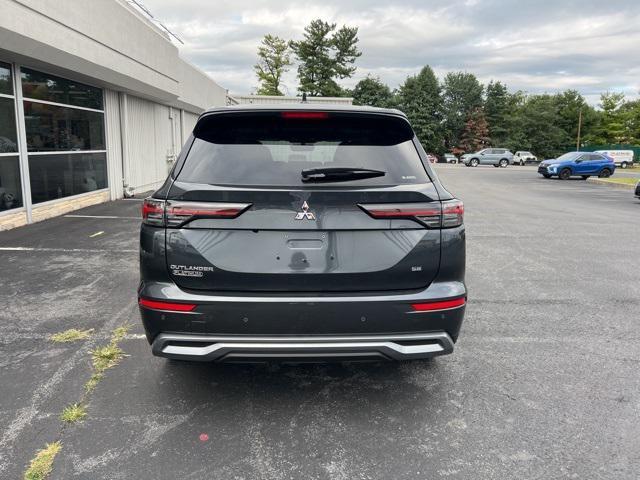 new 2025 Mitsubishi Outlander car, priced at $40,215