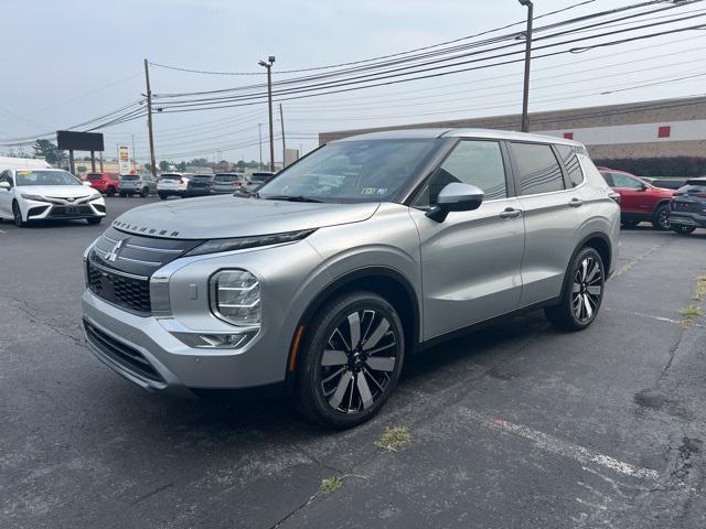 new 2025 Mitsubishi Outlander car, priced at $41,215