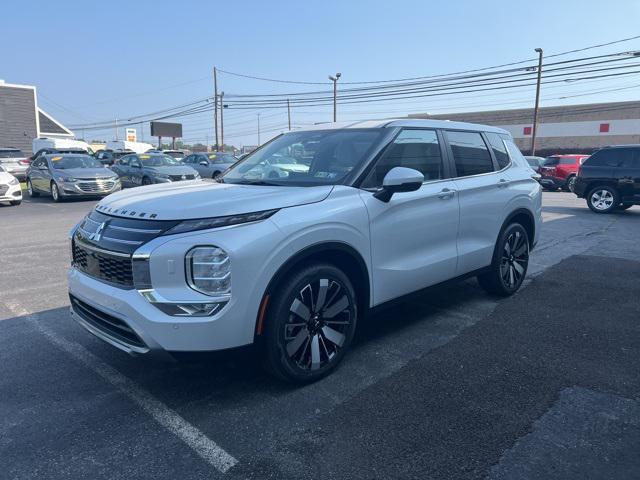 new 2025 Mitsubishi Outlander car, priced at $41,810