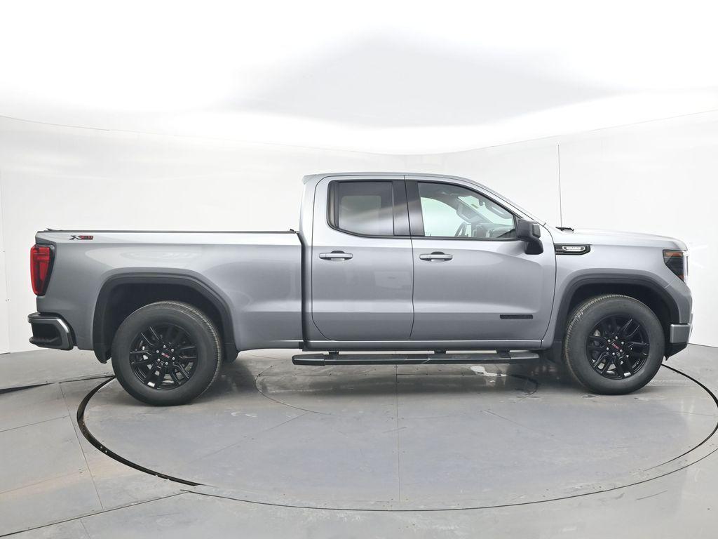 used 2024 GMC Sierra 1500 car, priced at $40,990