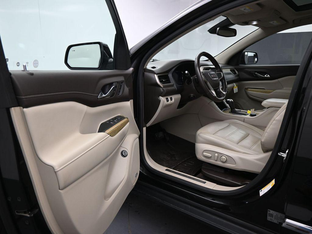 used 2019 GMC Acadia car, priced at $22,990