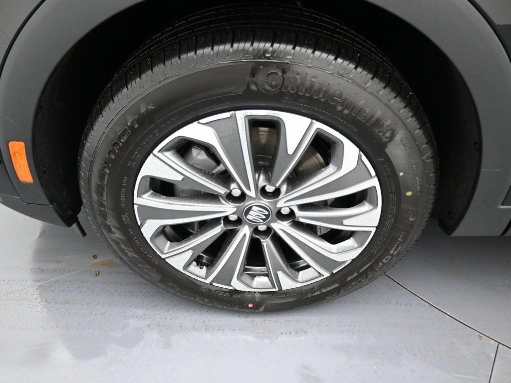 used 2025 Buick Envision car, priced at $28,490