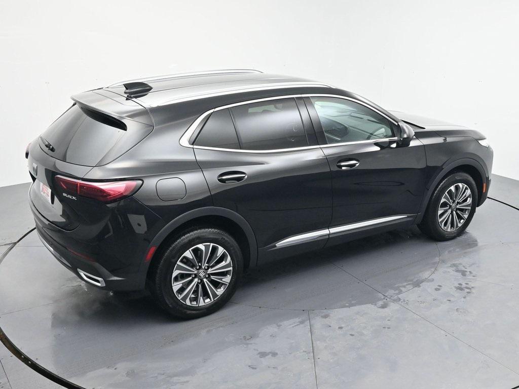 used 2025 Buick Envision car, priced at $28,490