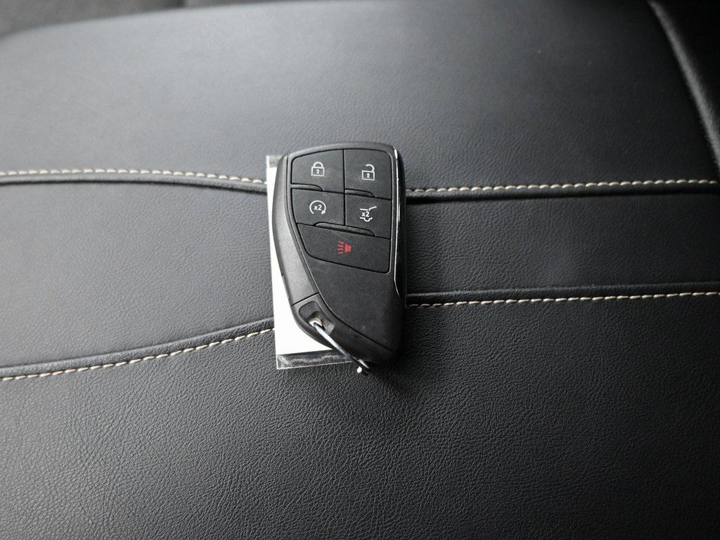 used 2025 GMC Acadia car, priced at $33,490