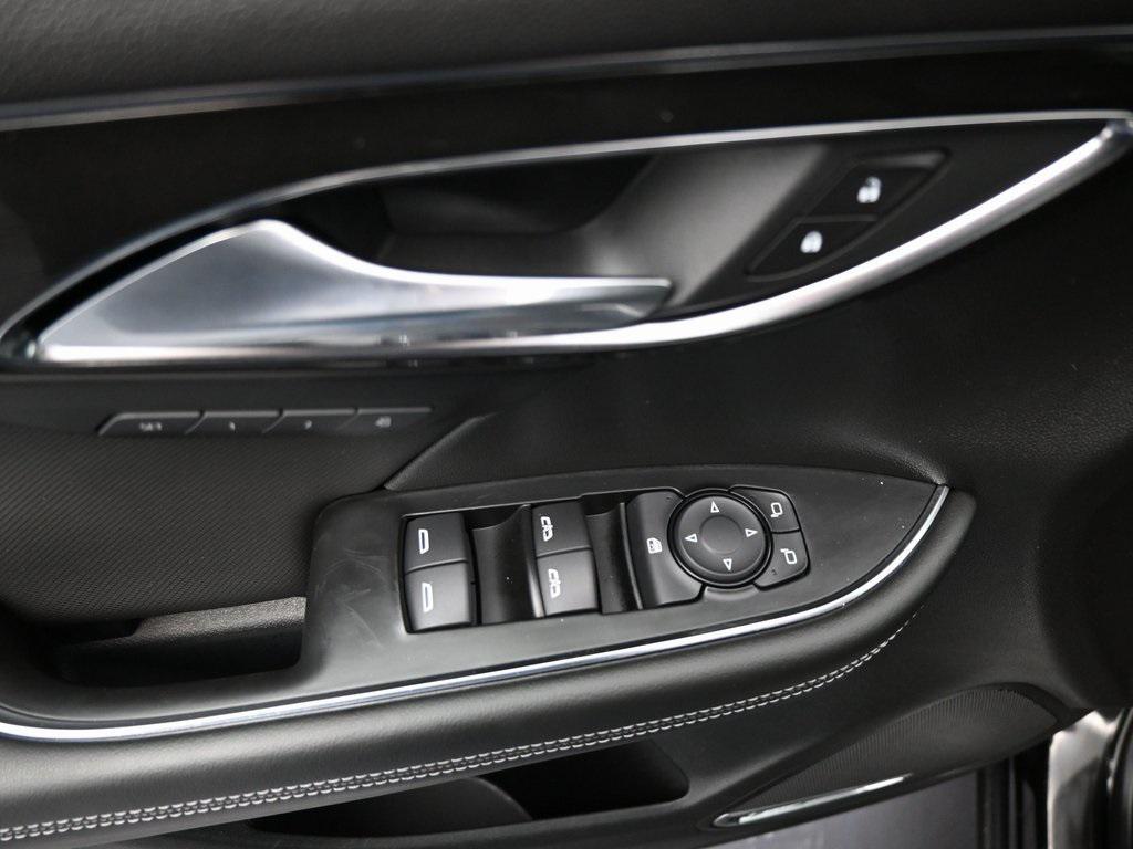 used 2025 Buick Envision car, priced at $28,990