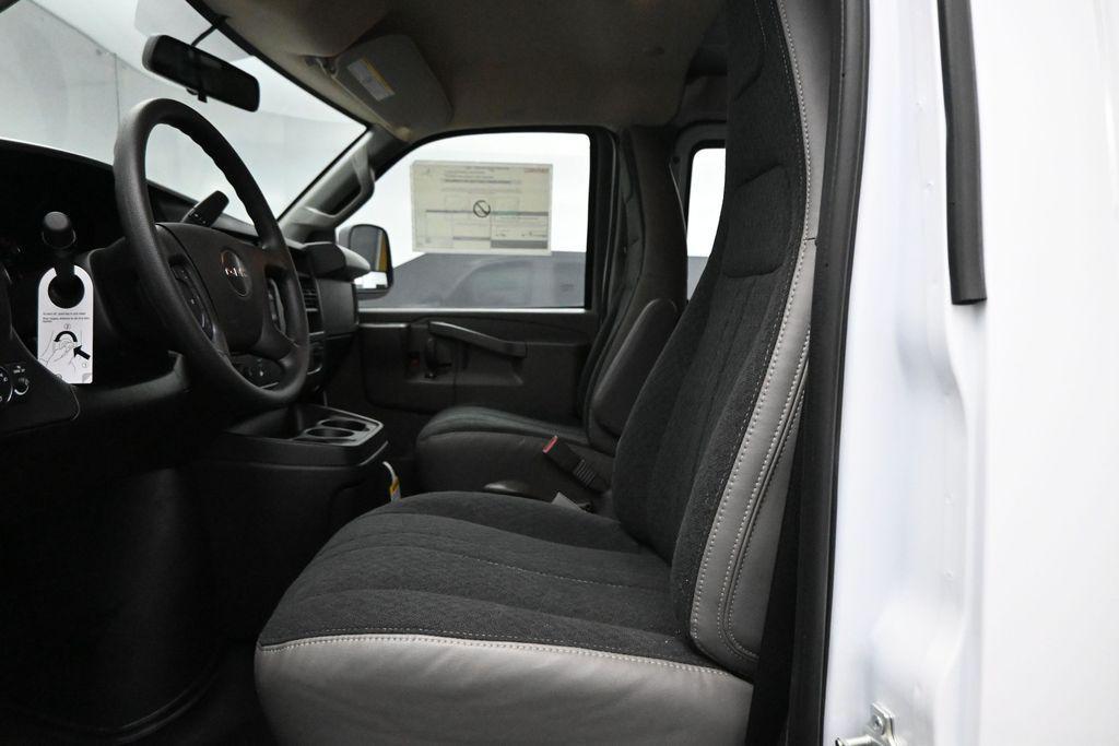 new 2026 GMC Savana 3500 car, priced at $52,600