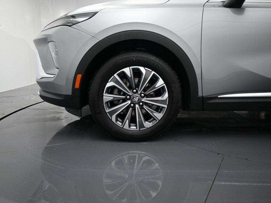 used 2025 Buick Envision car, priced at $28,490